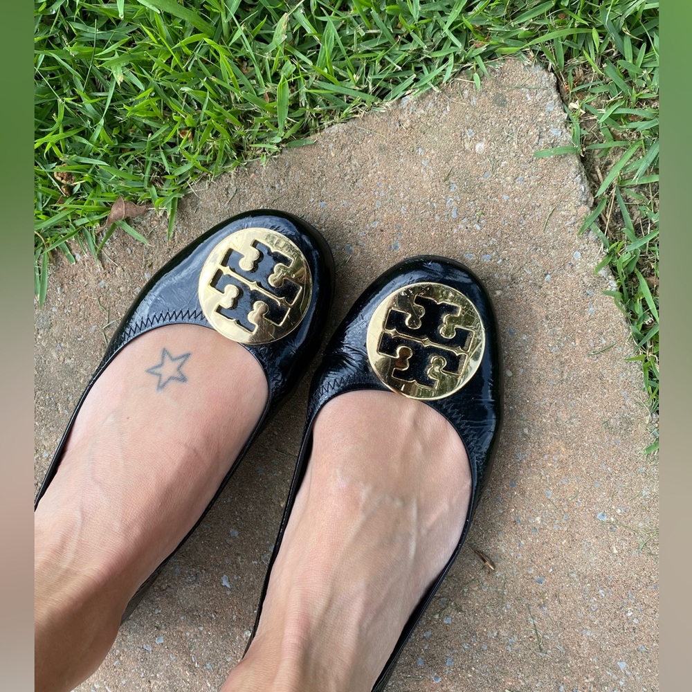 Tory Burch, black patent leather, flats